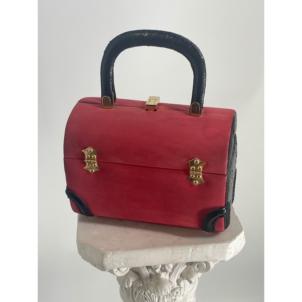 Vintage 1960s Areitio Red Suede Reptile Trim Box Purse Top Handle Handbag
